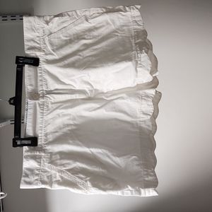 Lauren James Scalloped-hem White Shorts